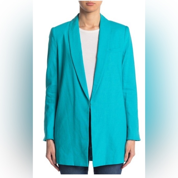 Alice + Olivia Jackets & Blazers - Alice + Olivia Women's Turquoise Oversized Blazer.  Size-Small